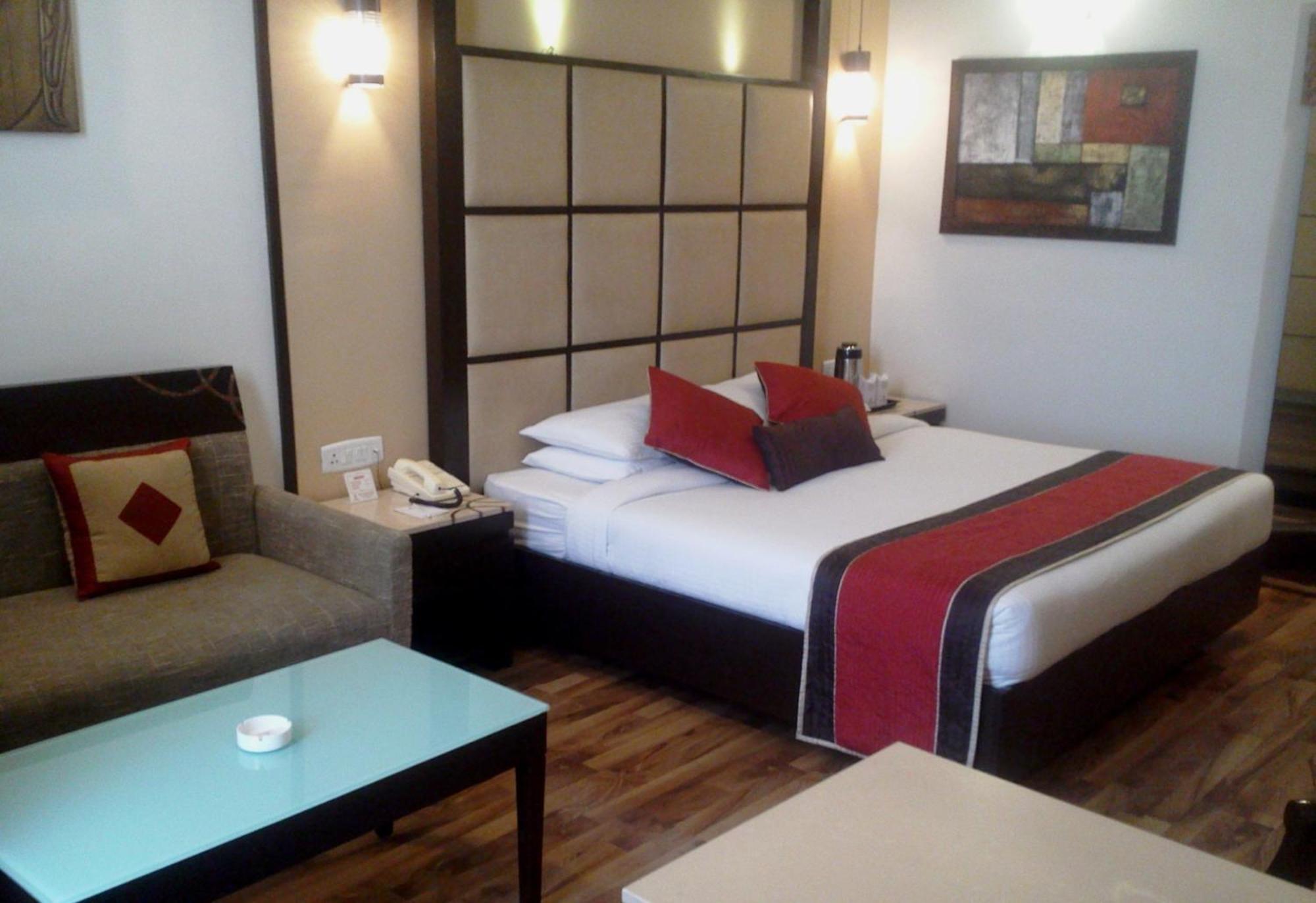 Hotel Maharaja Regency Λουντιάνα Εξωτερικό φωτογραφία